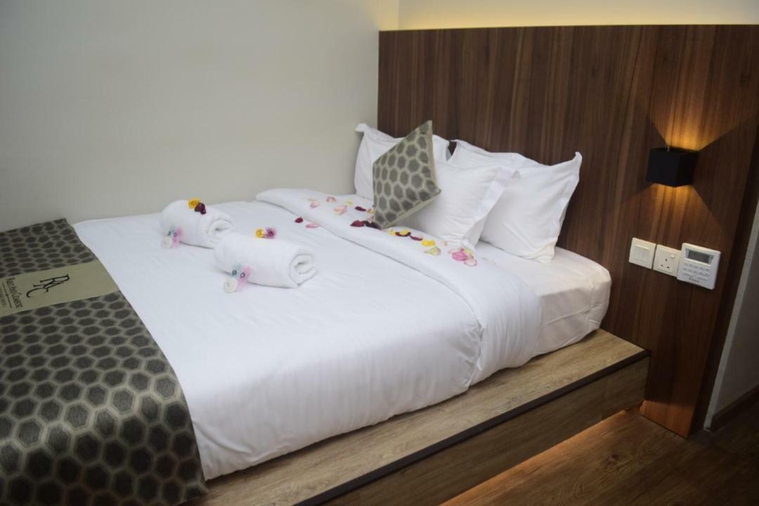 Rest And Comfort Boutique Hotel Kuala Terengganu Bagian luar foto