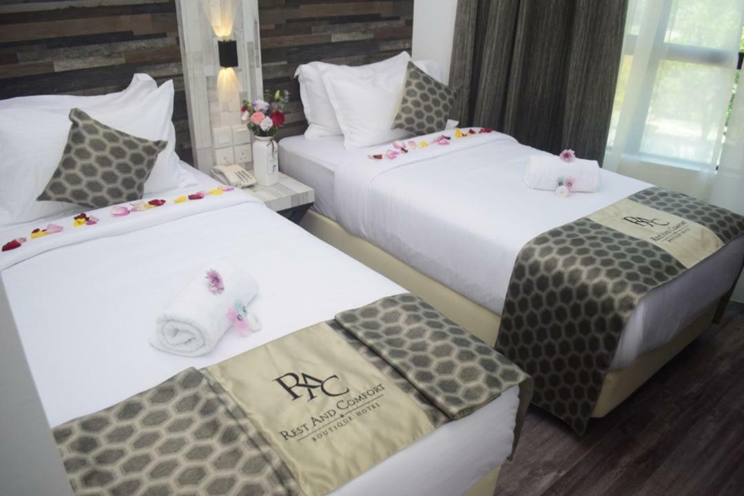 Rest And Comfort Boutique Hotel Kuala Terengganu Bagian luar foto