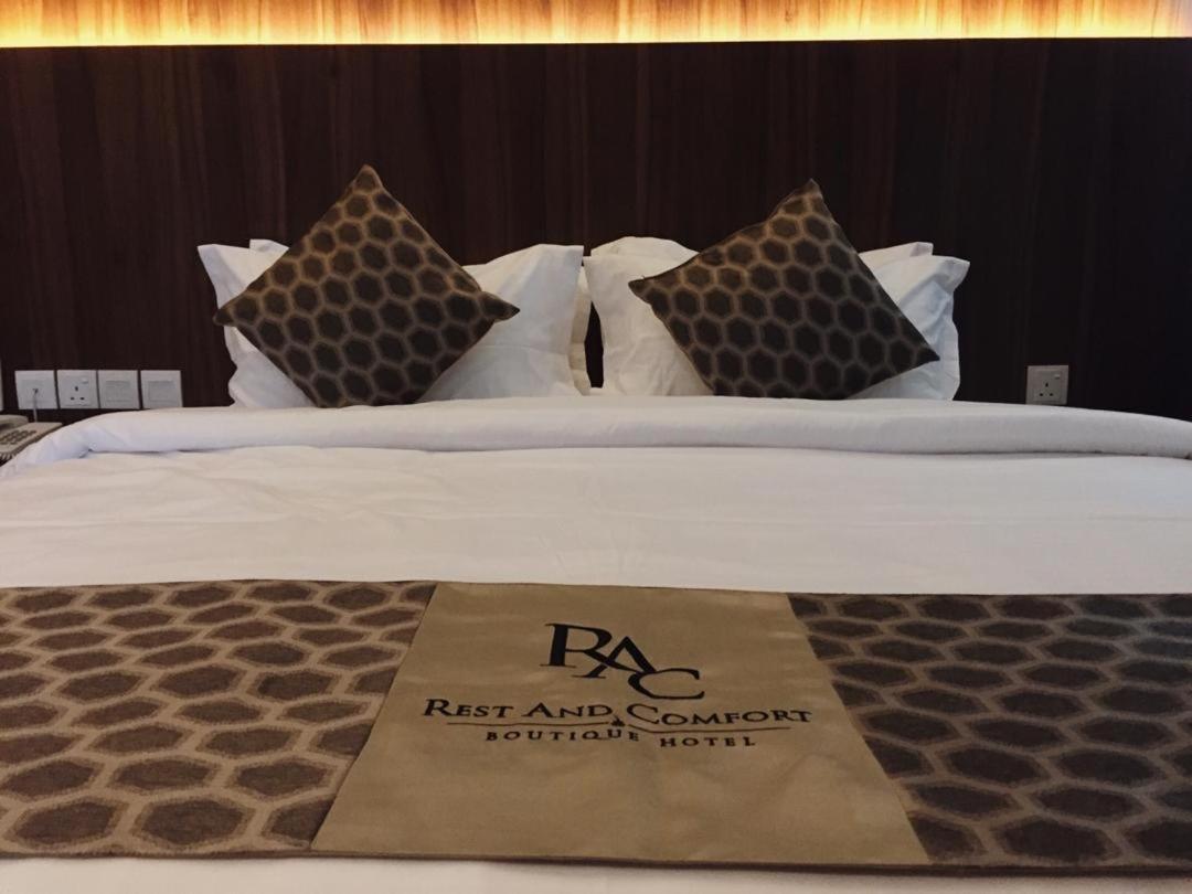 Rest And Comfort Boutique Hotel Kuala Terengganu Bagian luar foto