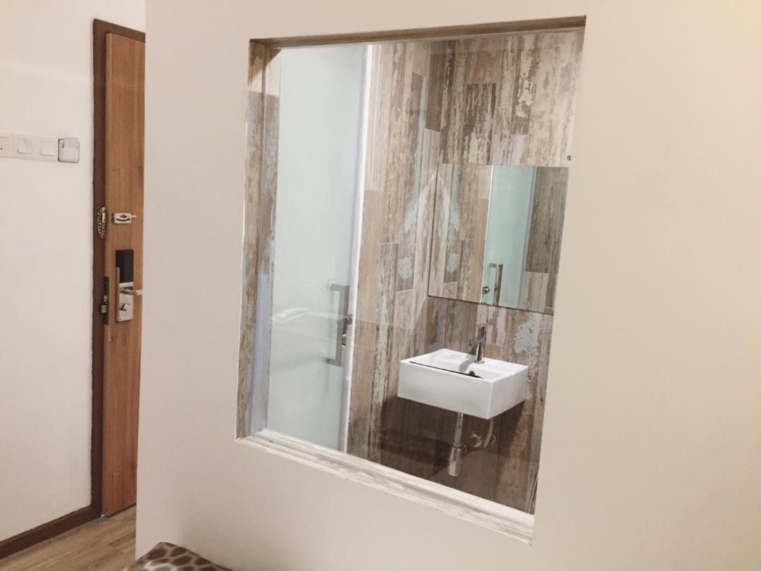 Rest And Comfort Boutique Hotel Kuala Terengganu Bagian luar foto
